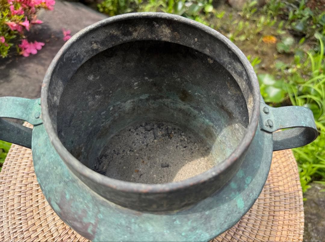 アンティークの素敵な鉄瓶 銅製　緑青付き 民藝　伝統工芸　蚤の市　手仕事