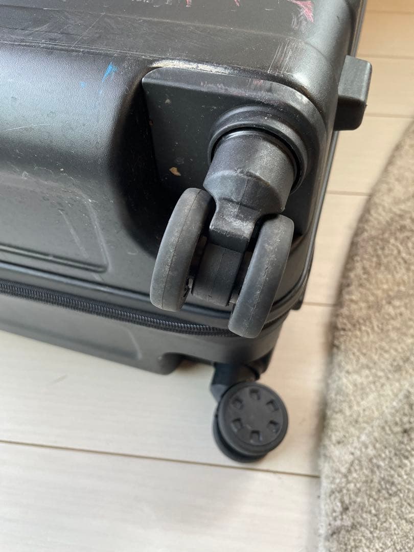 無印良品　スーツケース　ハードキャリーケース75L