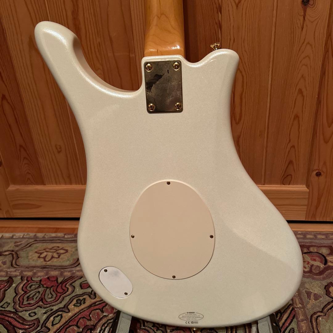 YAMAHA SGV 1200 PSW エレキギター
