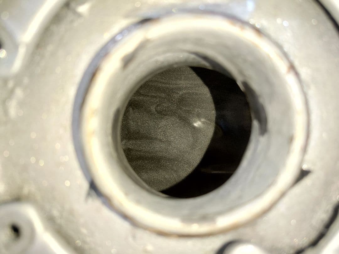 ゼファーΧタンク