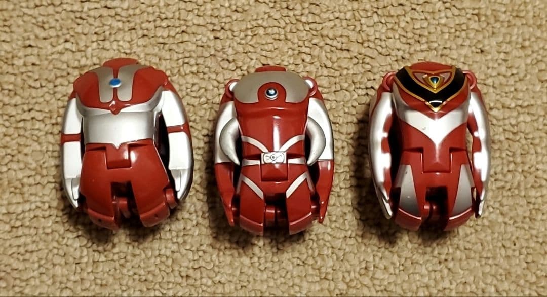 ウルトラエッグ　ウルトラマン　ウルトラマンオモチャ