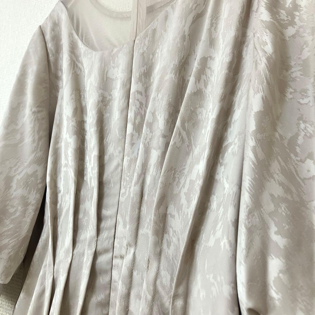 人気　美品　エトル　ミアンダリングウエストタックフレアドレス　ベージュ　M