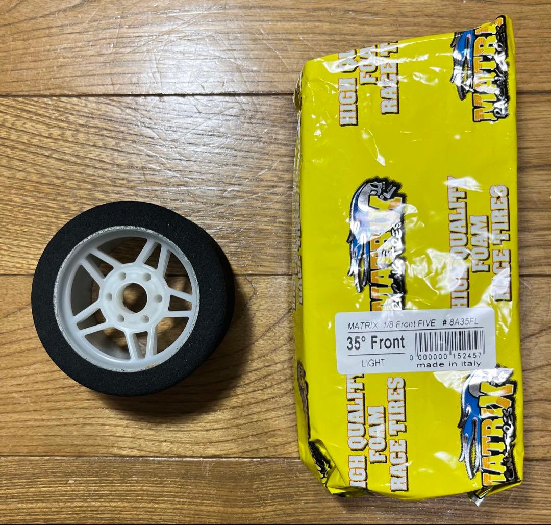 マトリックス製　1/8GP レーシング　フロントタイヤ　35° 新品未開封