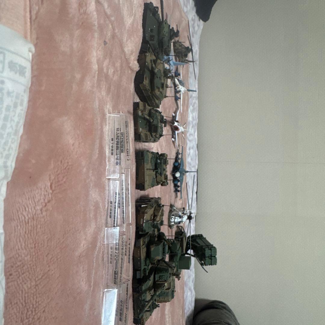 軍用車両と航空機のモデルセット 値下げ交渉あり