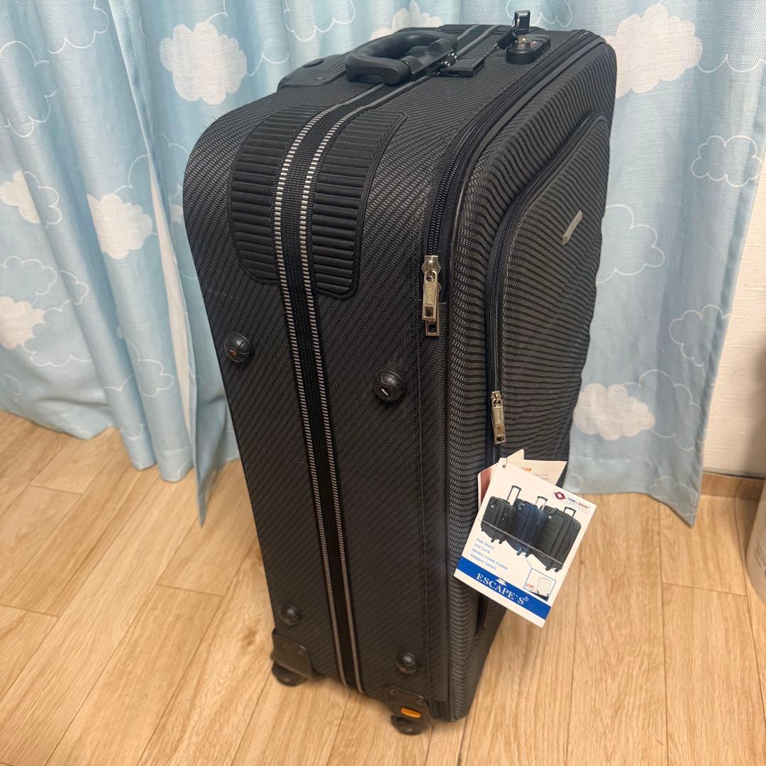 激安送料込‼️シフレ　エスケープ　大容量115L ソフトスーツケース　ちきりんさん