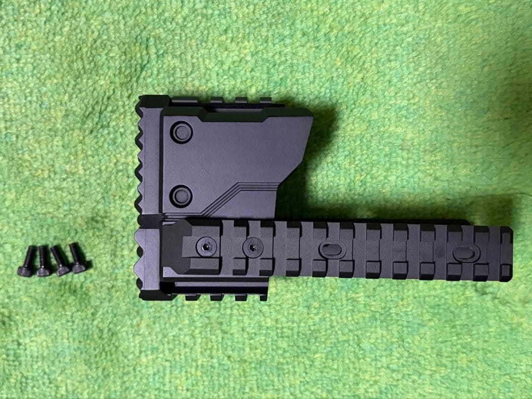 ライラクス　クリスベクター　ストライクレールシステム