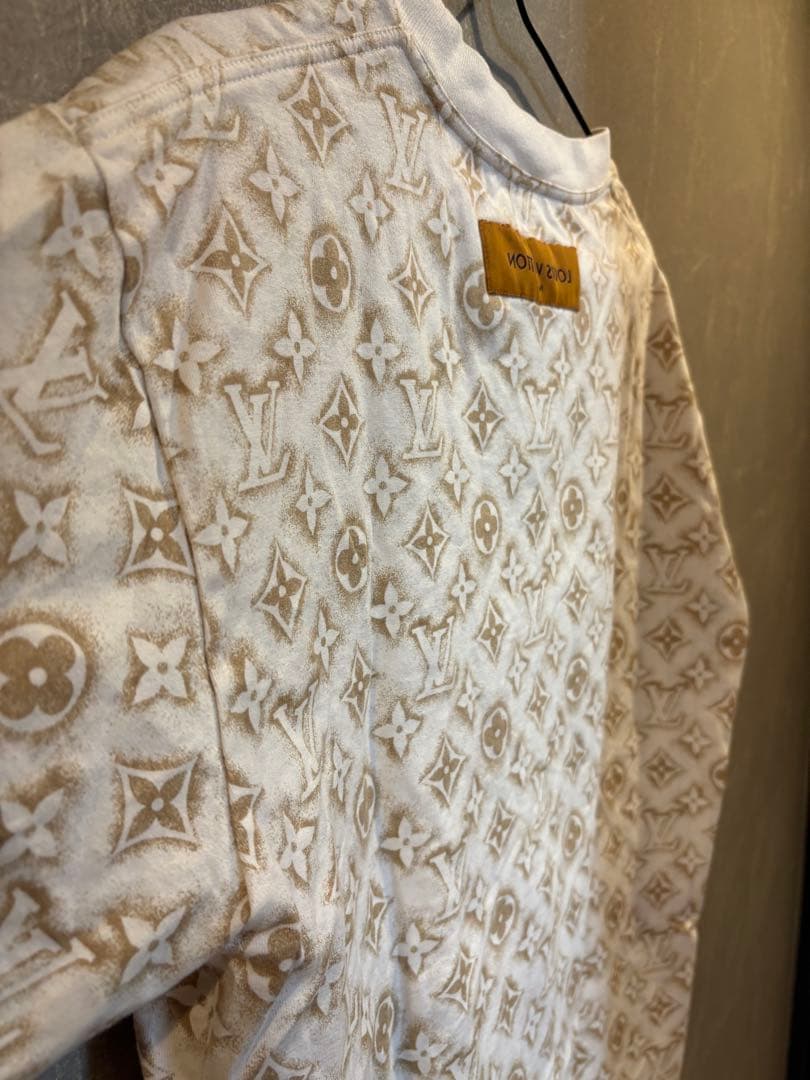 LOUIS VUITTON モノグラムTシャツ