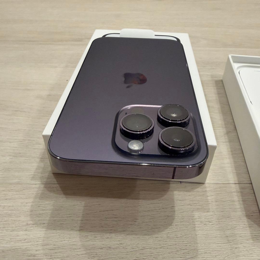Apple iPhone 14 Pro ディープパープル 本体　値下げしました。
