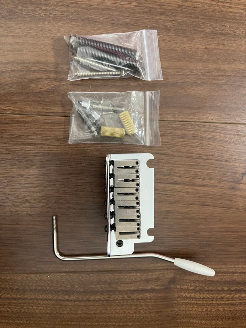 ギター Fender AMERICAN SERIES TREMOLO BRIDGE