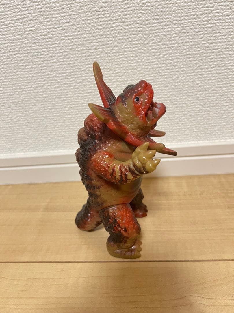 ウルトラマンシリーズ妖怪　ポピーキングザウルスシリーズガボラソフビ怪獣フィギュア