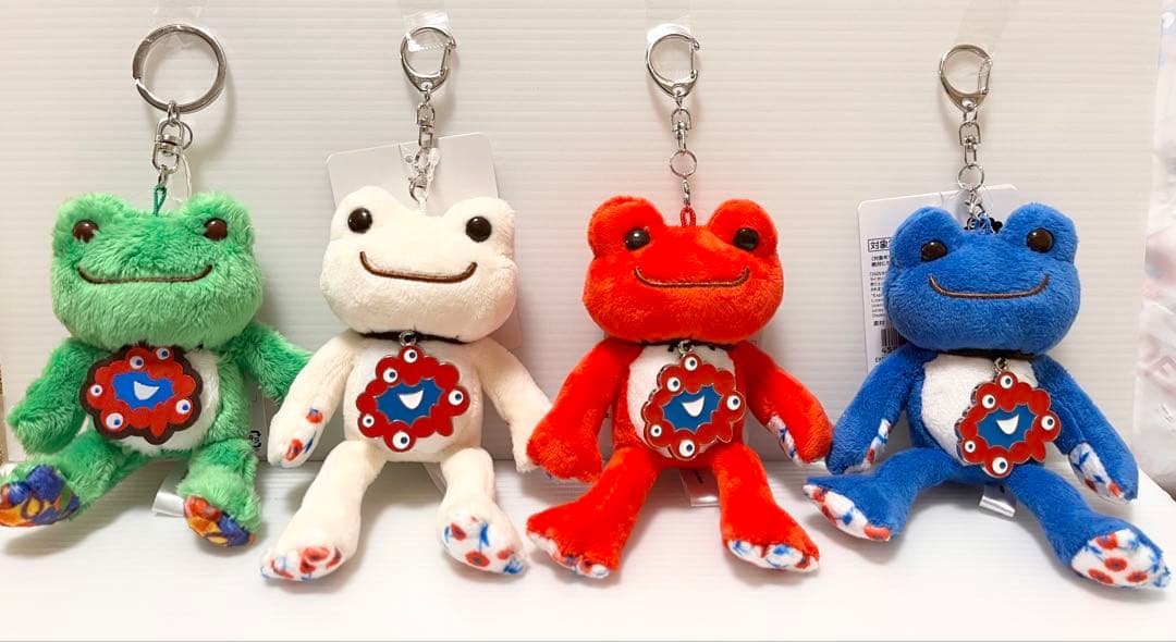 かえるのピクルス★赤・緑・青・アイボリー★マスコットとキーリング4匹セット