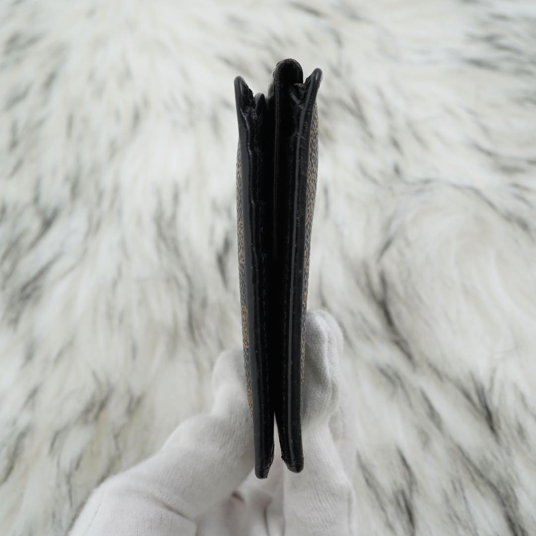 極美品　CELINE セリーヌ　二つ折り財布　トリオンフ　マカダム柄　ブラウン