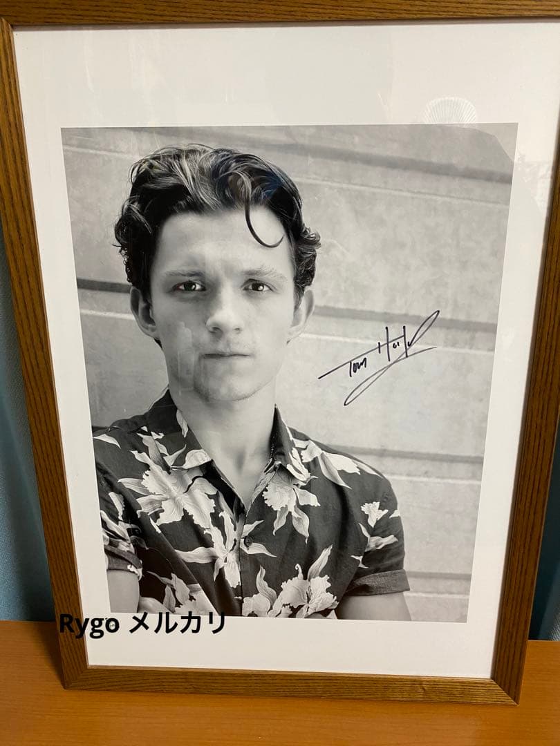 トム・ホランド　ポスター　直筆サイン　スパイダーマン