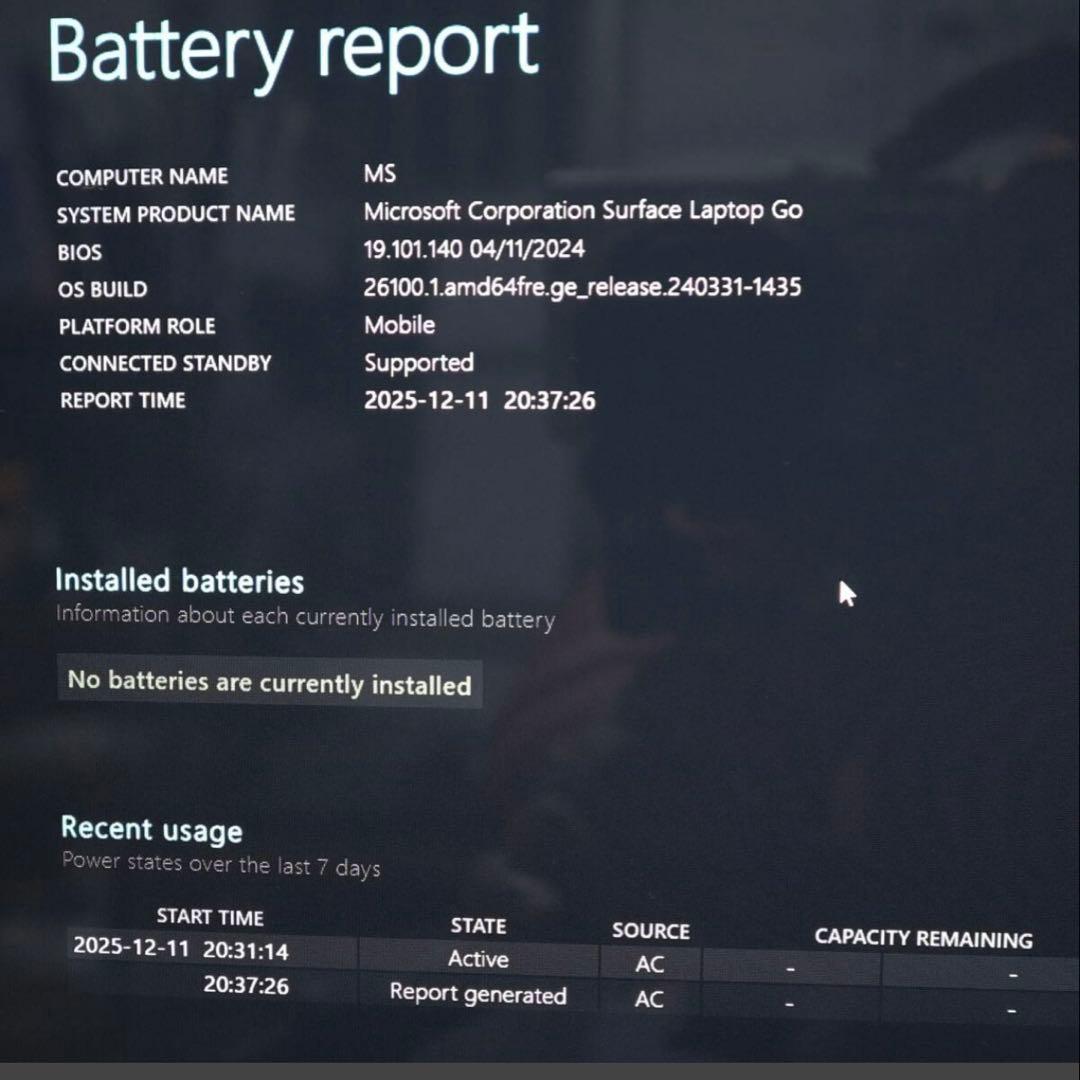 Surface Laptop Go（1035G1/4GB/64GB）美品