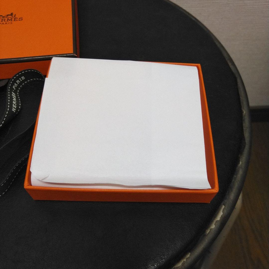 HERMES エルメス バスティア エトゥープ ケース 2025年