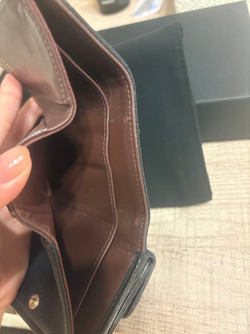 CHANEL キャビアスキン 三つ折り財布 黒