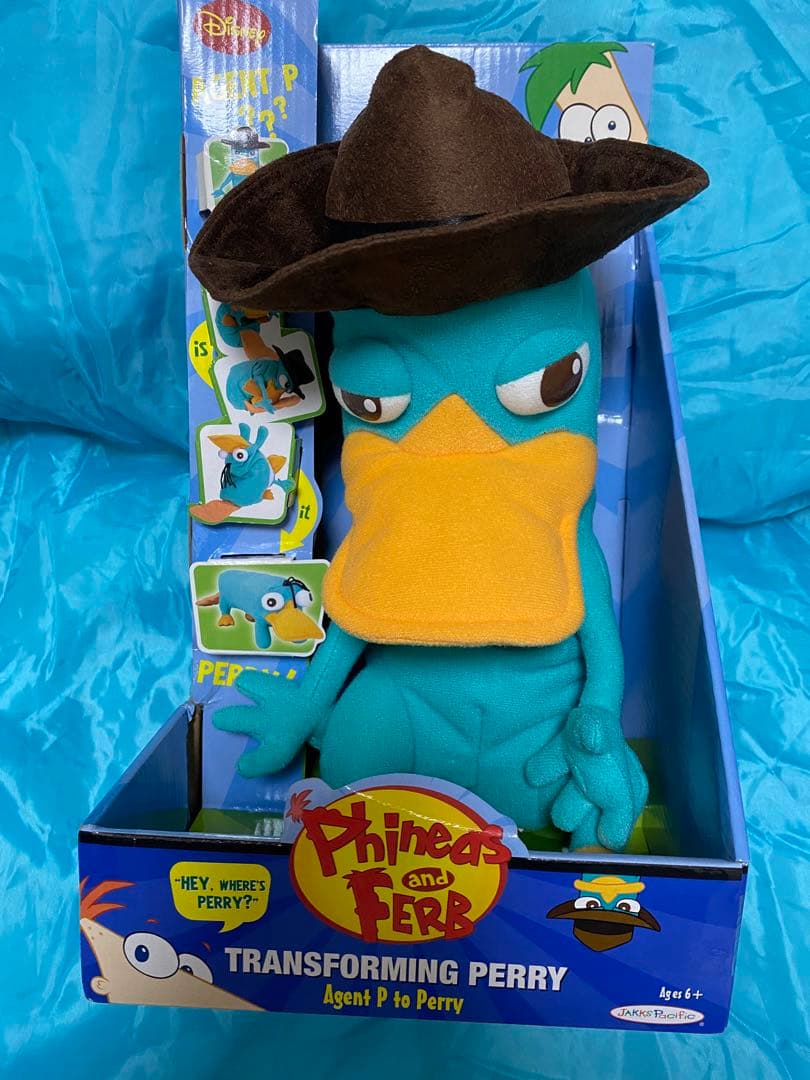 フィニアスとファーブ　トランスフォームぬいぐるみエージェントP／カモノハシペリー