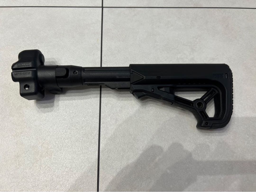 次世代MP5取り付け加工済みF.A.B. Defense AK Stock