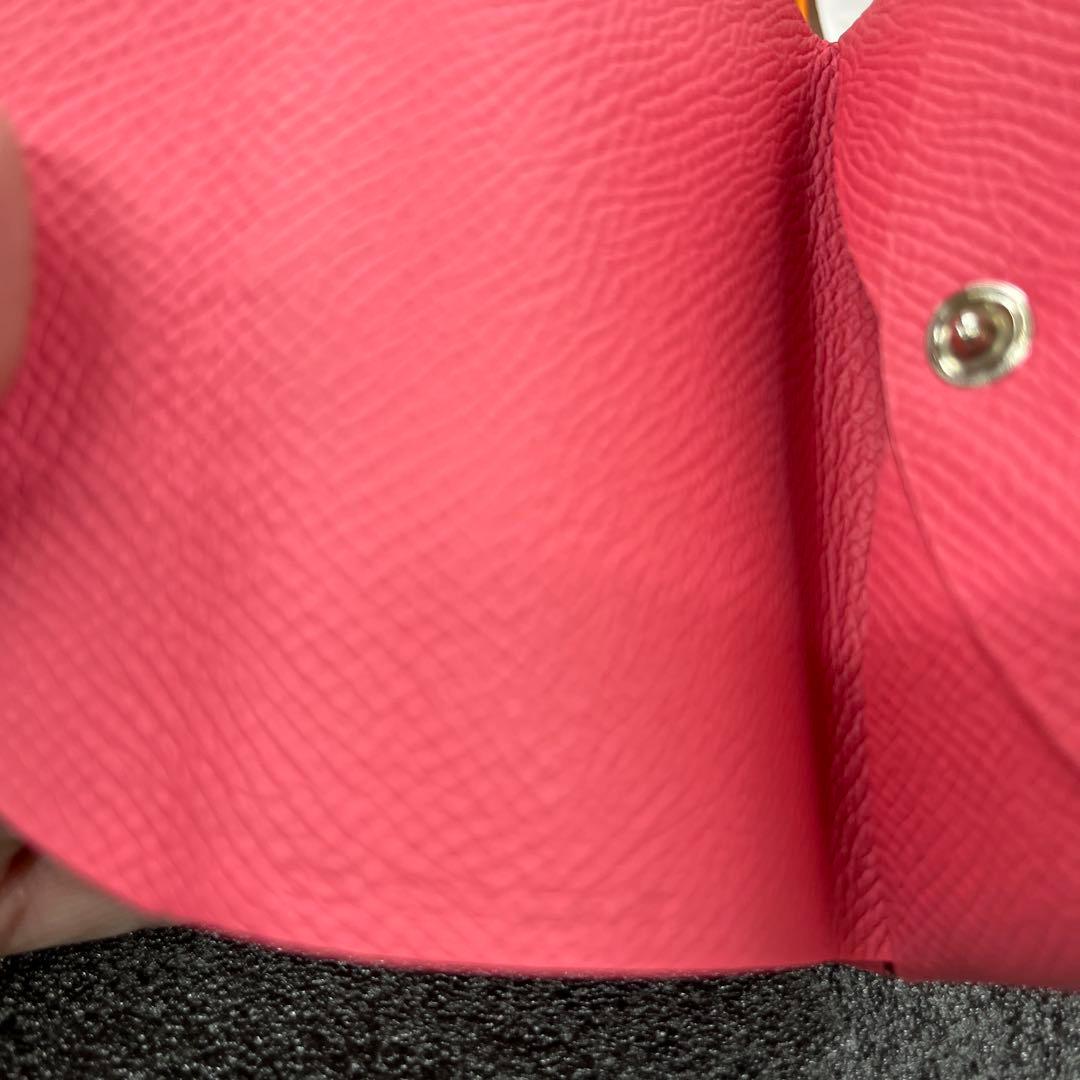 HERMES ピンクカルヴィデュオ