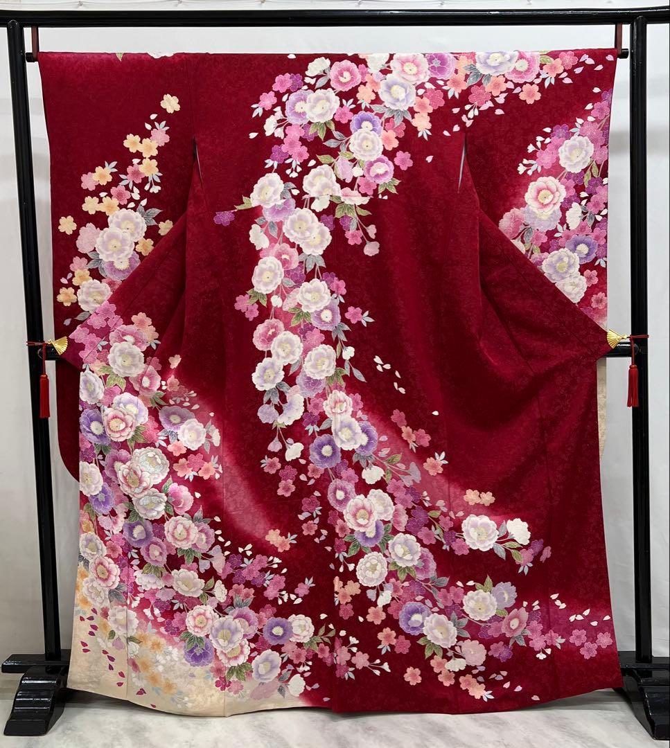 振り袖　フルセット　金彩加工　長襦袢付　刺繍入り　金通し　赤　花　664