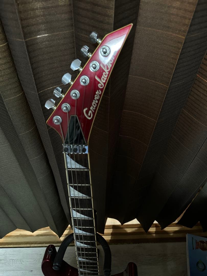 Grover Jackson　Soloist（ソロイスト） ハードケース付き