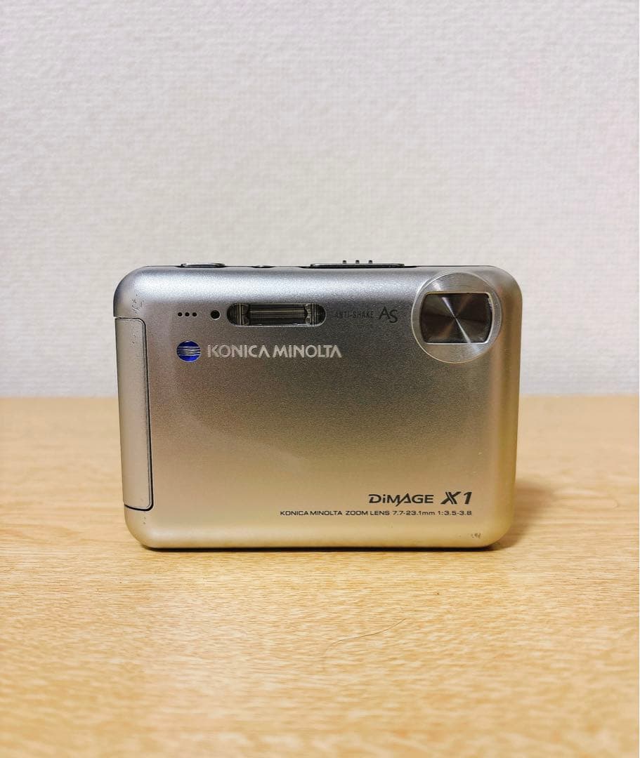 KONICA MINOLTA DiMAGE X1 平成 オールドデジカメ