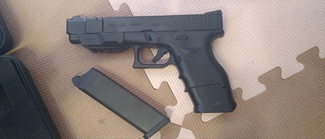 東京マルイGlock26アドバンス ブラックハンドガン