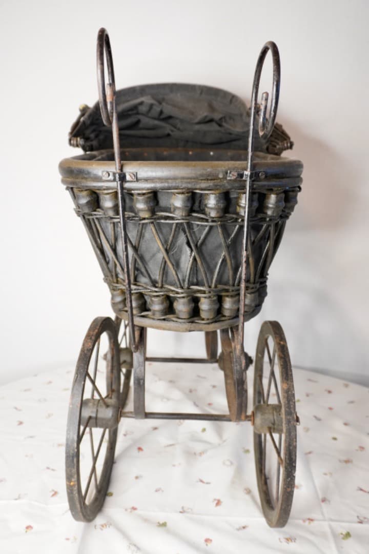 フランス アンティーク ドール用ベビーカー 乳母車 ラタン アイアン
