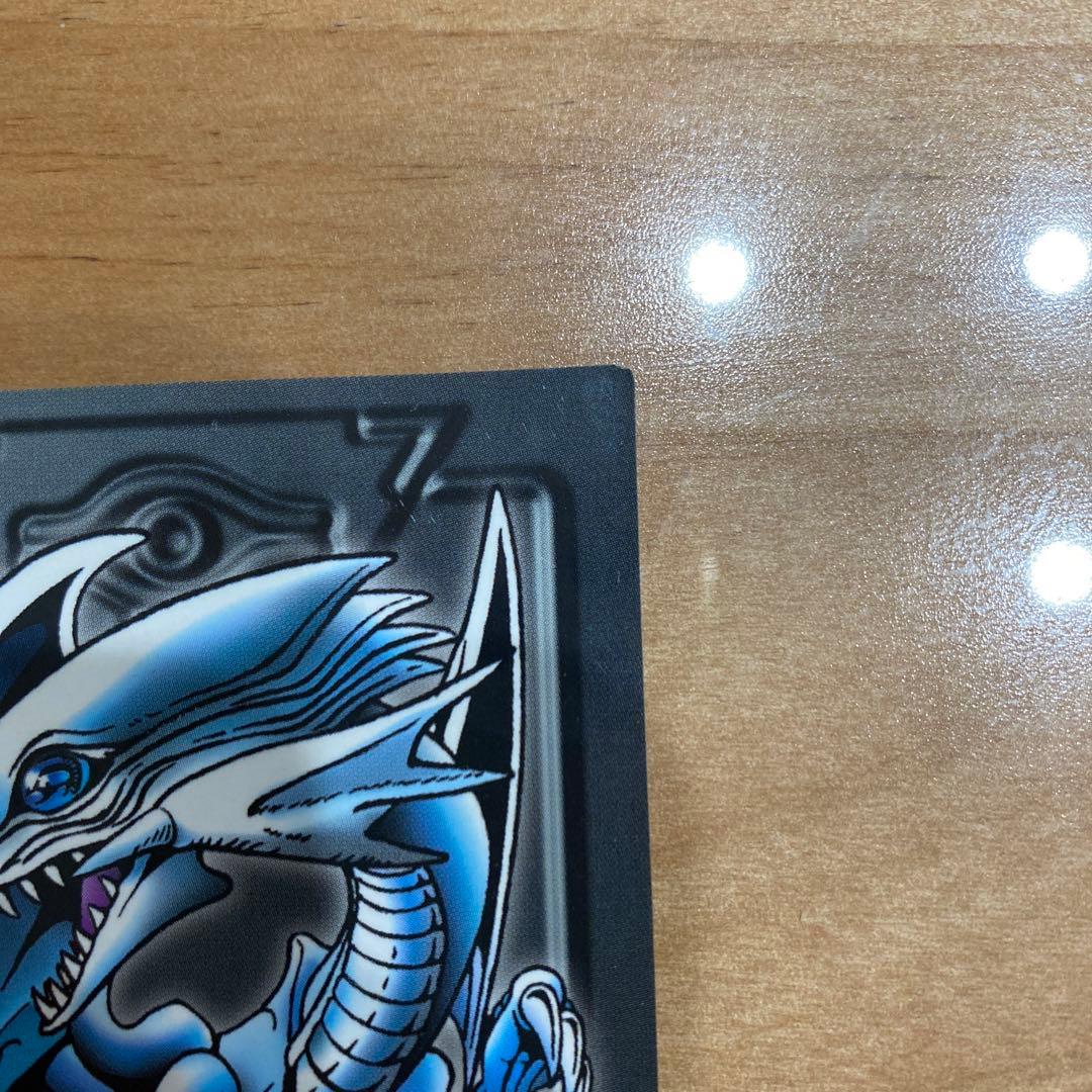 遊戯王、ブルーアイズホワイトドラゴン、バンダイ