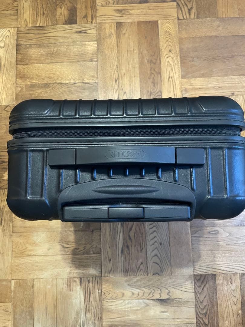 【美品】RIMOWA リモワ サルサ 2輪 黒 スーツケース 機内持ち込み可