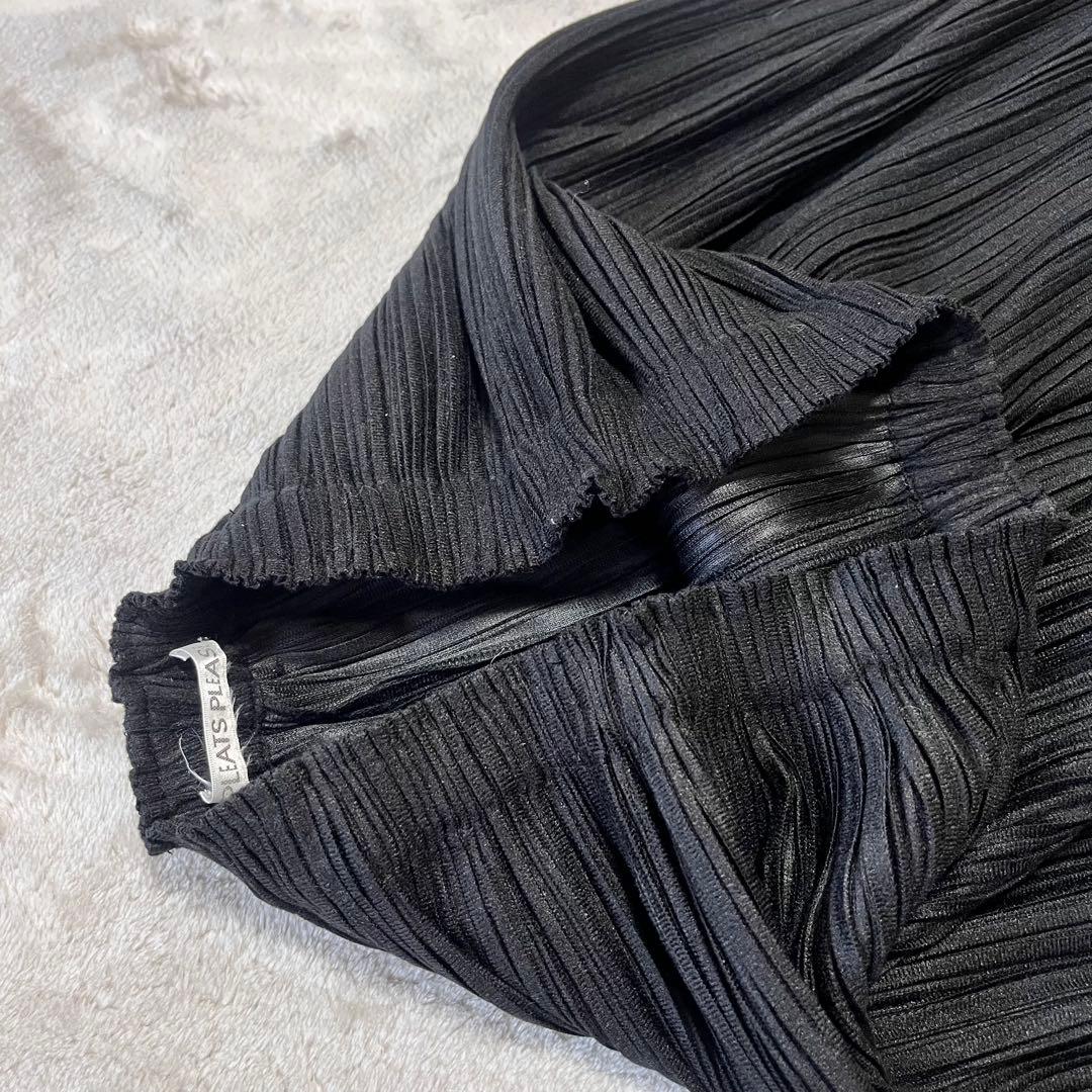 美品　プリーツプリーズ　イッセイミヤケ　タック　ガウチョパンツ　ワイドパンツ