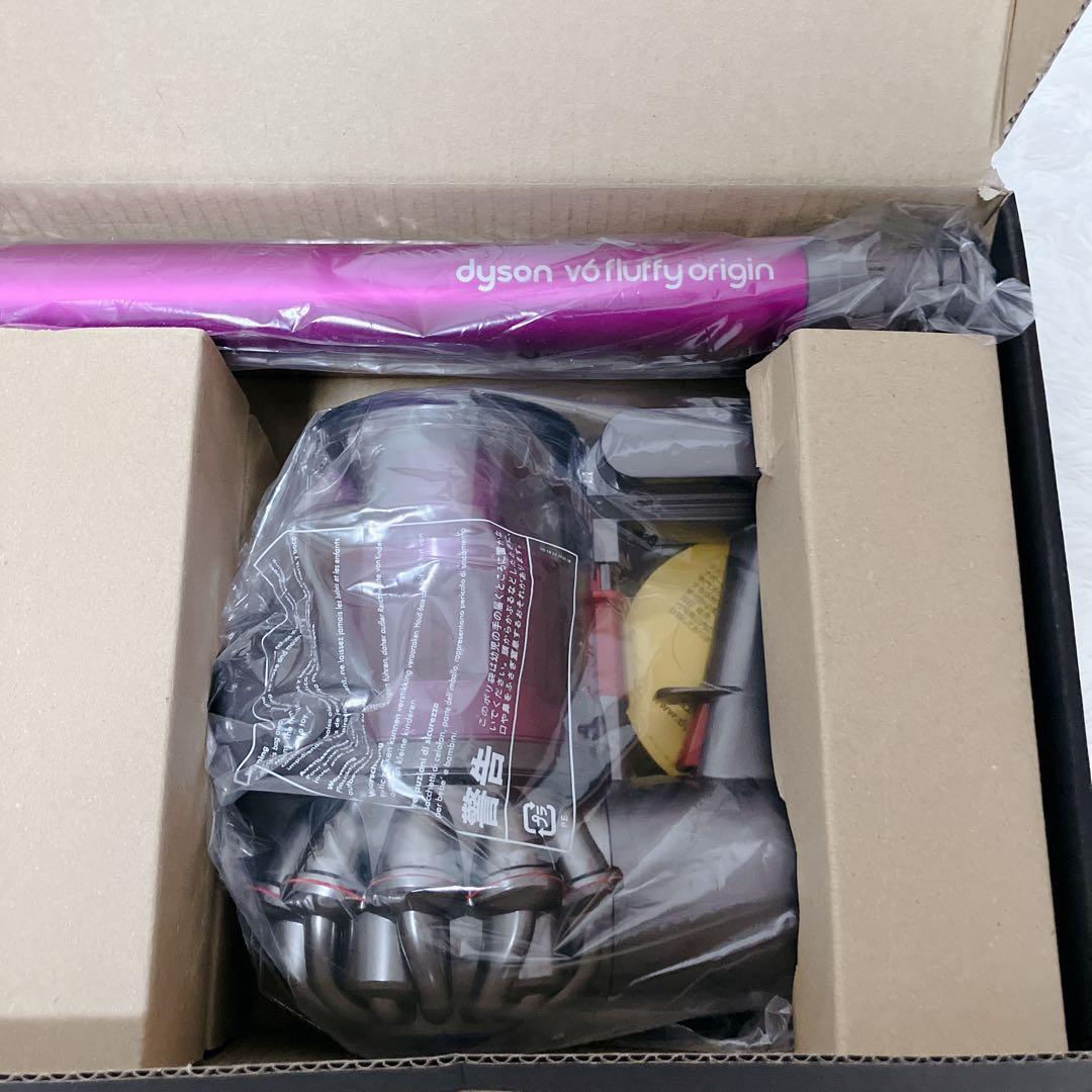 未使用 ダイソン dyson v6 fluffy origin DC74