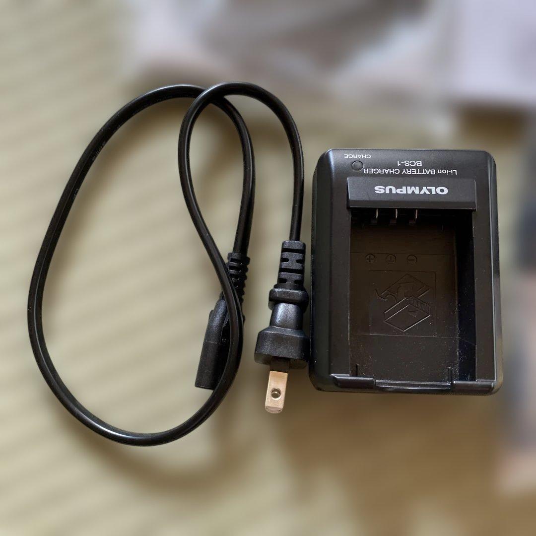 【大人気】 OLYMPUS オリンパス PEN E-P1 ミラーレス一眼カメラ