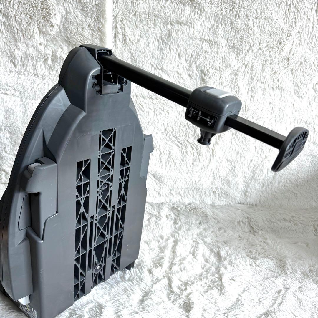 The S 乗せ替え用 チャイルドシート のせかえベース