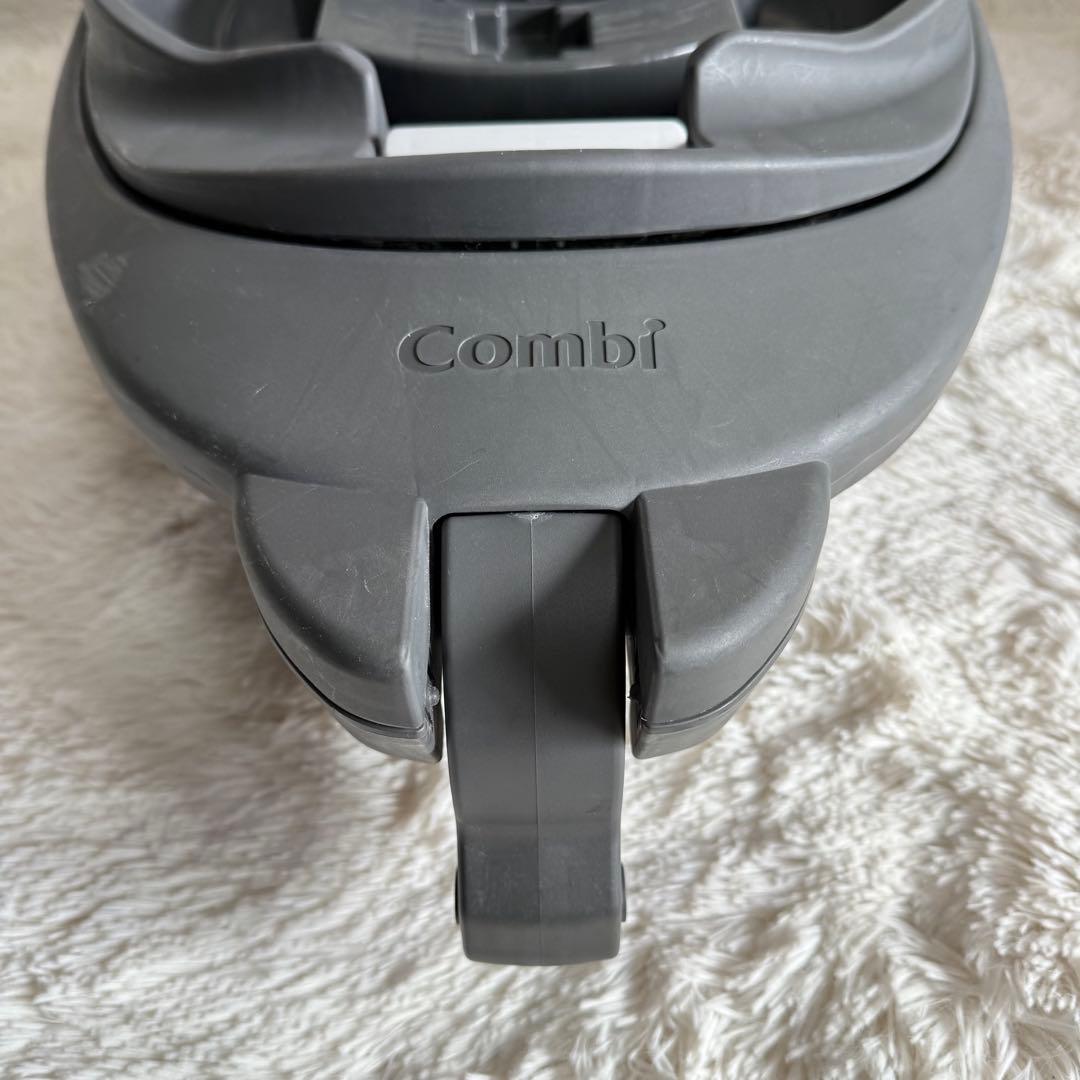 The S 乗せ替え用 チャイルドシート のせかえベース