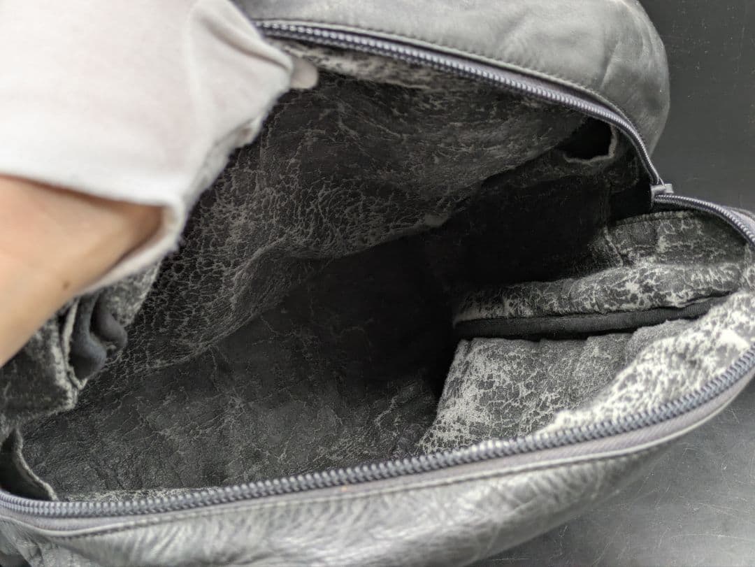 LOEWE アナグラム ショルダーバッグ ヴィンテージ オールレザー