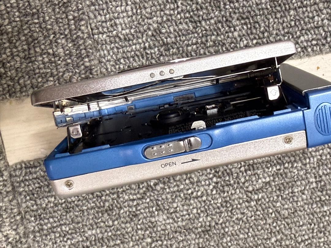 FUZE フューズ PMD-FX1 シルバー ポータブルMDプレーヤー