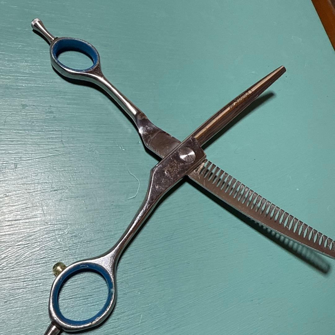 トリミングシザー　カーブブレンダー　セニングシザー