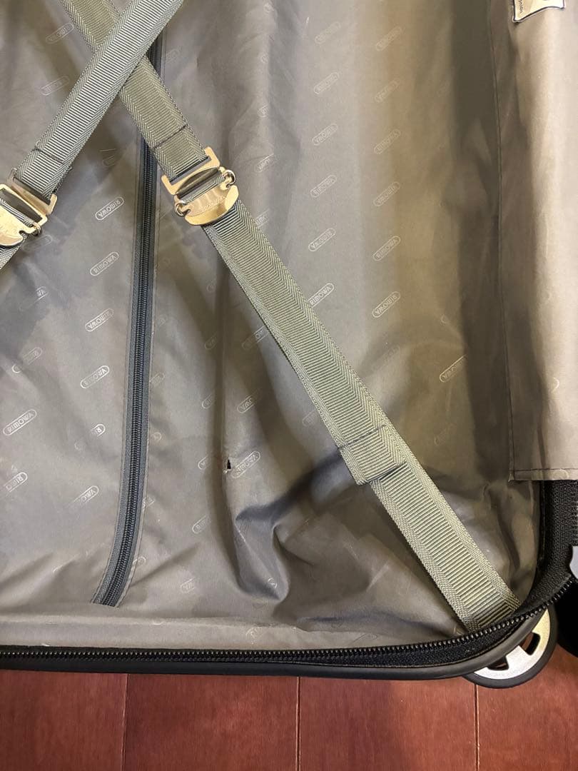 値下げ【訳あり】RIMOWA SALSA 4輪 シルバー 約63L