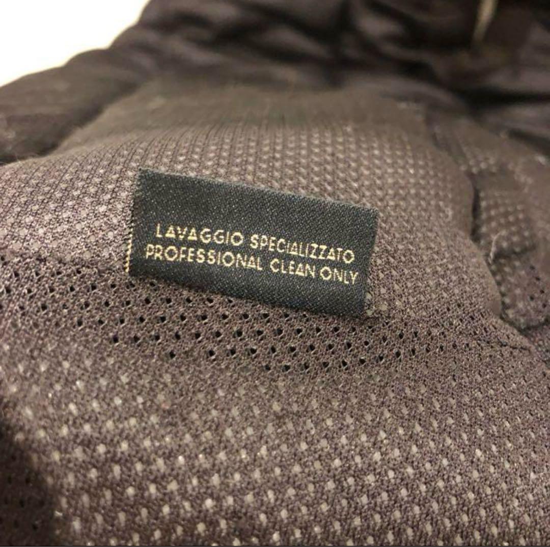 GUCCI 犬服　ダウン中綿