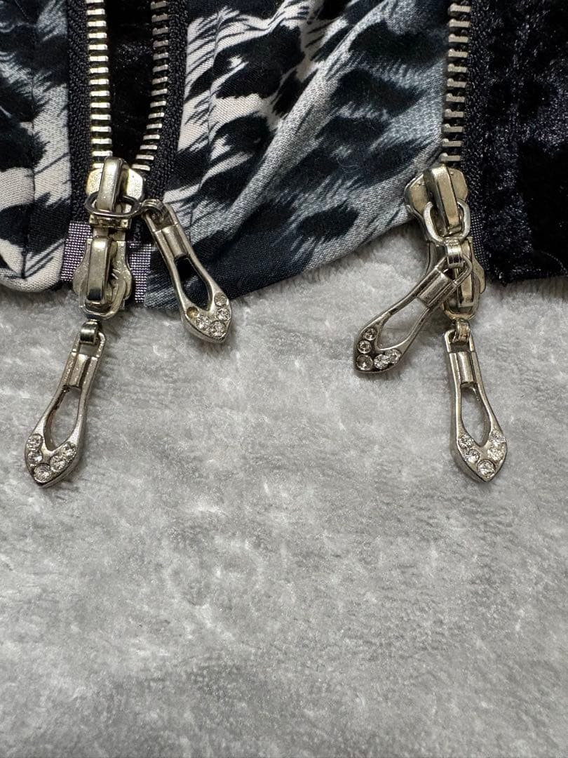 y2k 平成ギャル　ベロア　パーカー　ラインストーン　豹柄　お兄　重ね着