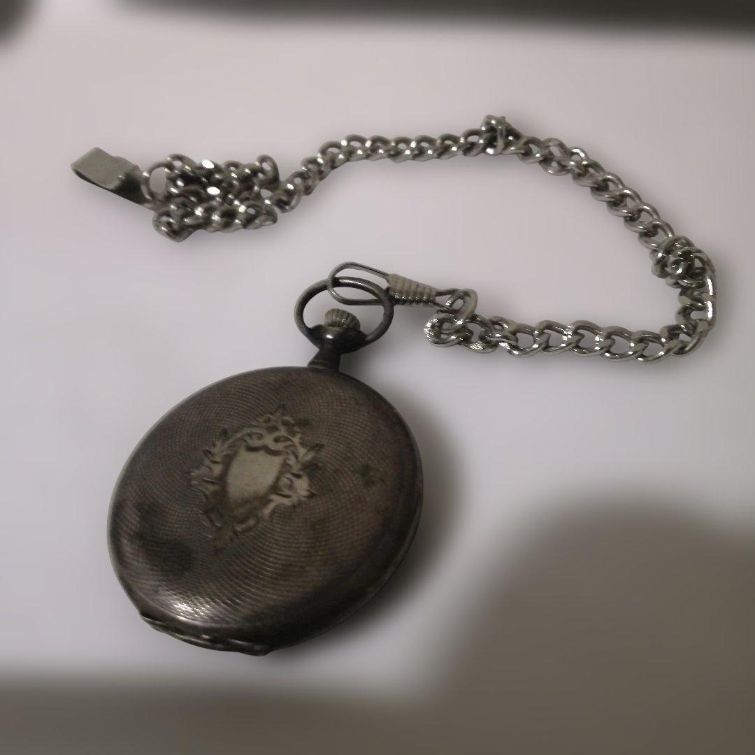 k*3様 懐中時計 アナログ表示 金属チェーン付きビンテージ