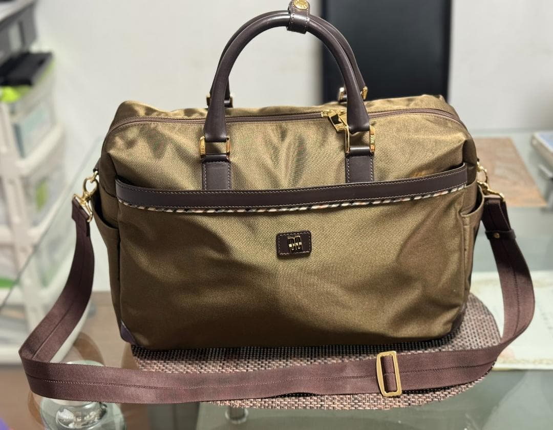 ブラウン ナイロン ボストンバッグ