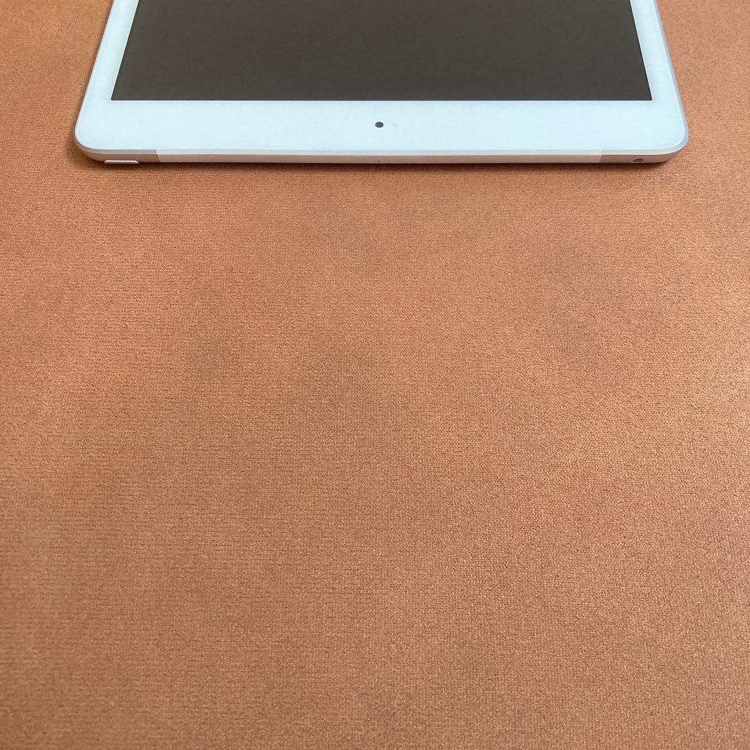 522【早い者勝ち】外観美品☆電池良好☆iPad8第8世代32GB SIMフリー