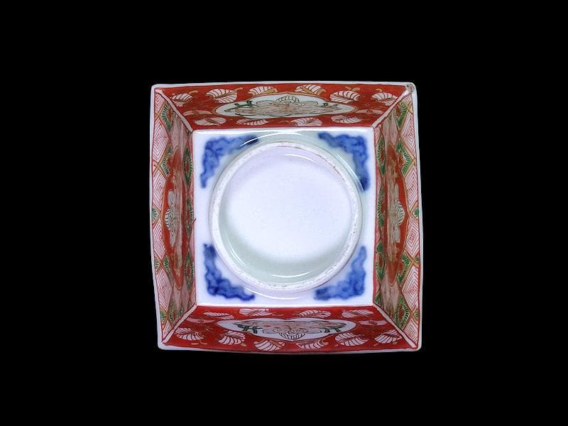 大聖寺伊万里　金唐草に獅子　石畳花枡紋の図　四方角向付　D508AS-DCm