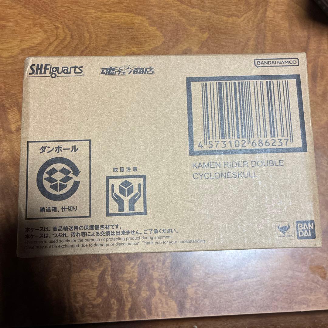 真骨彫　SH Figuarts 仮面ライダーダブル サイクロン・スカル