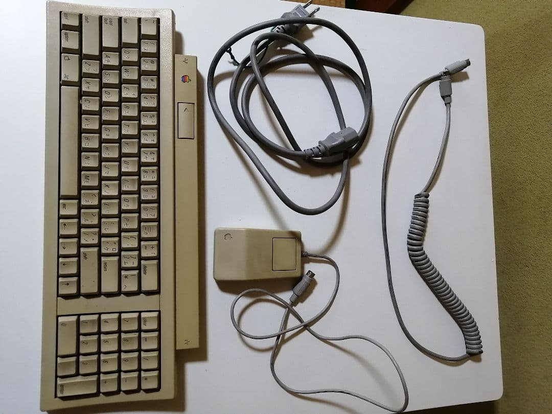 Apple Macintosh Classic デスクトップPC