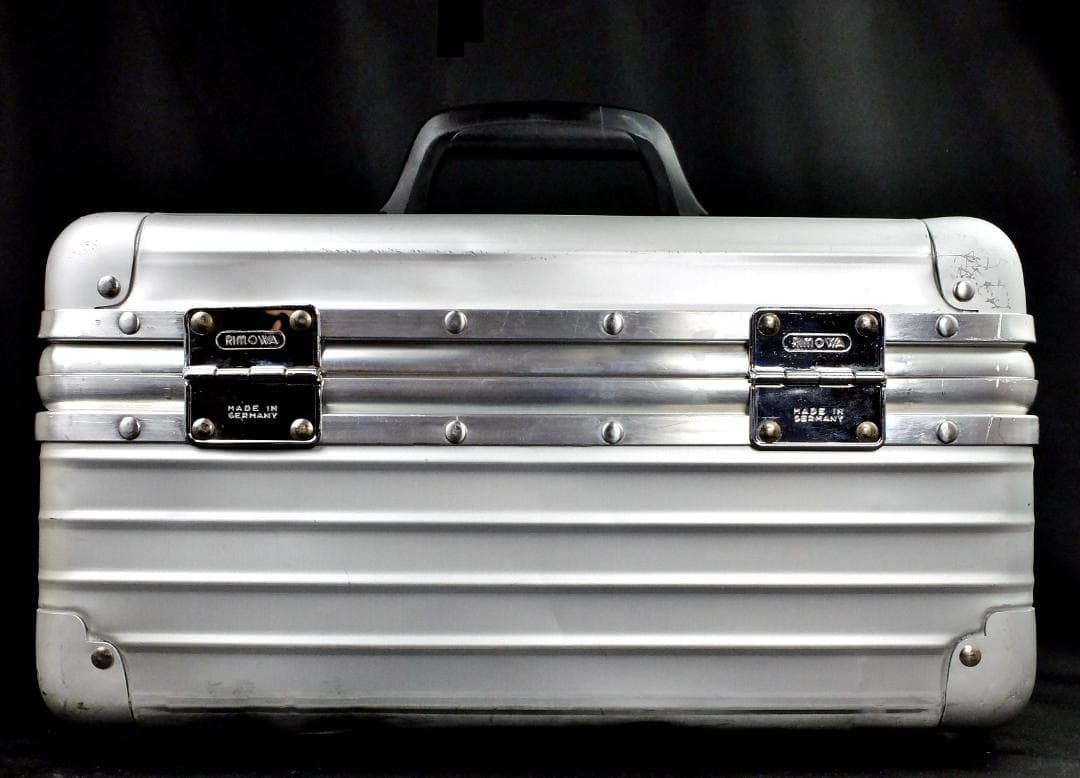 リモワ 956.38『Savannah/サヴァンナ』ALビューティケース 鍵付