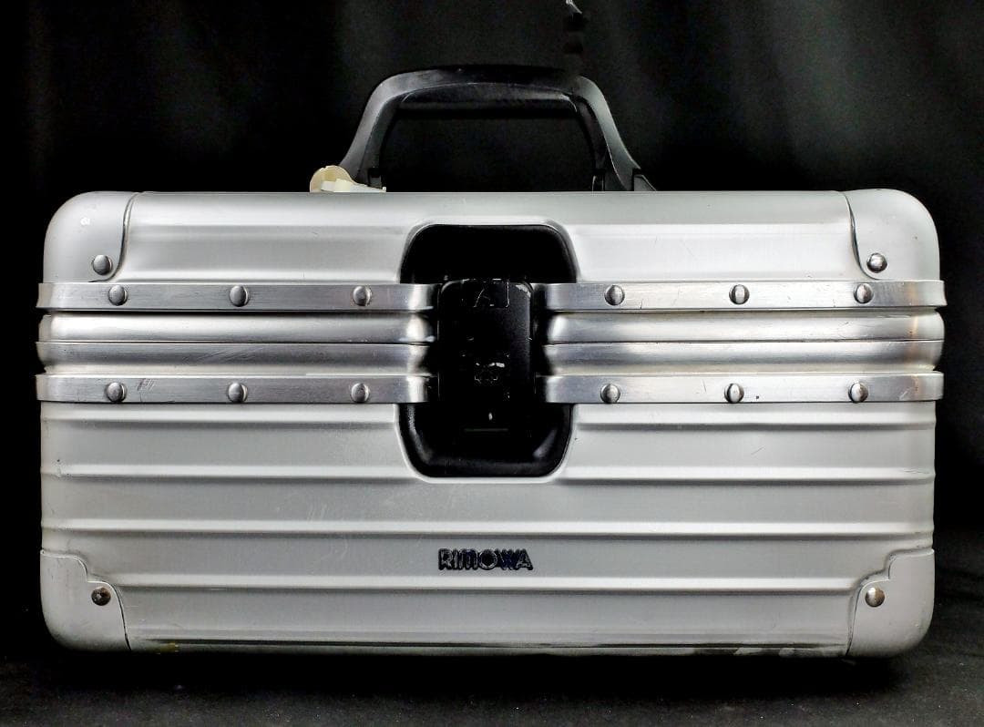 リモワ 956.38『Savannah/サヴァンナ』ALビューティケース 鍵付