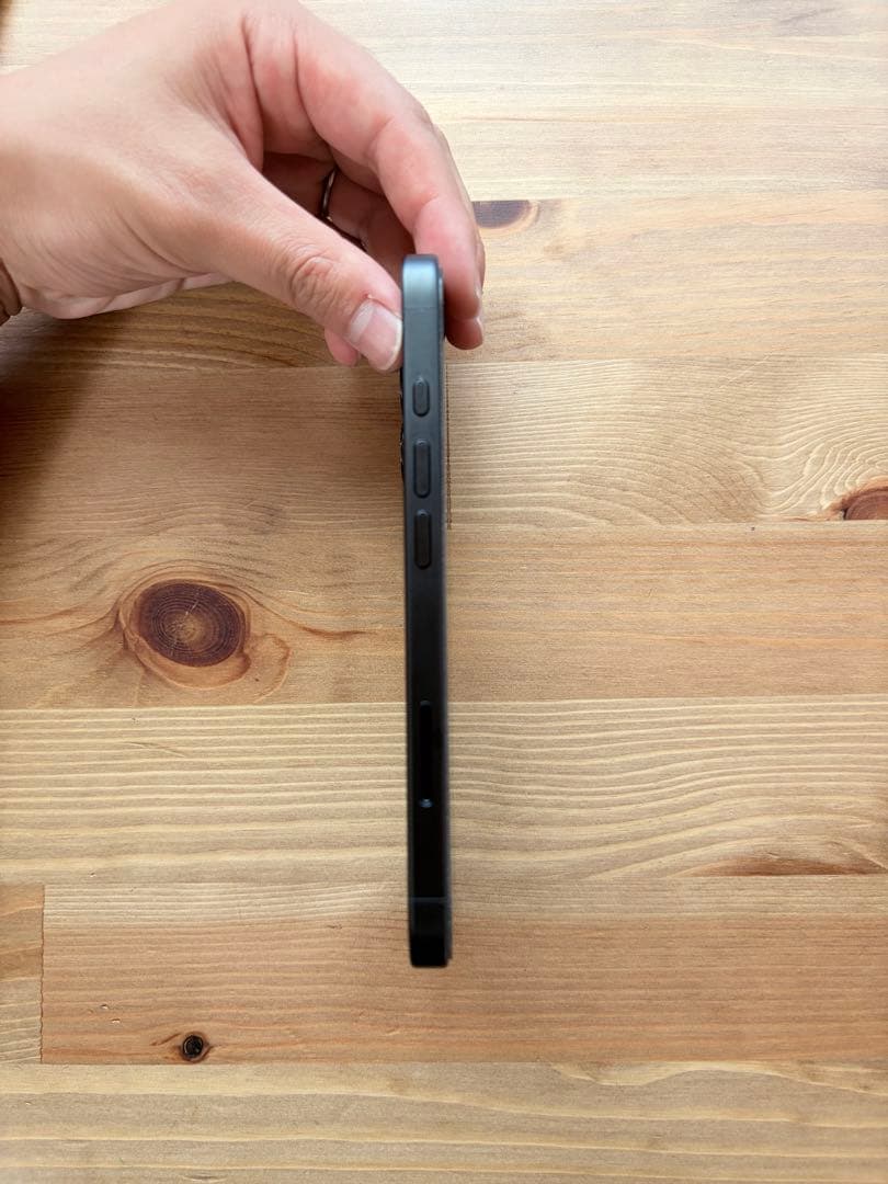 iPhone16 128GB ブラック simフリー